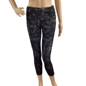 Lululemon Runday Crop *Full-On Luxtreme Arsenal Ambient Grey Black Size 6